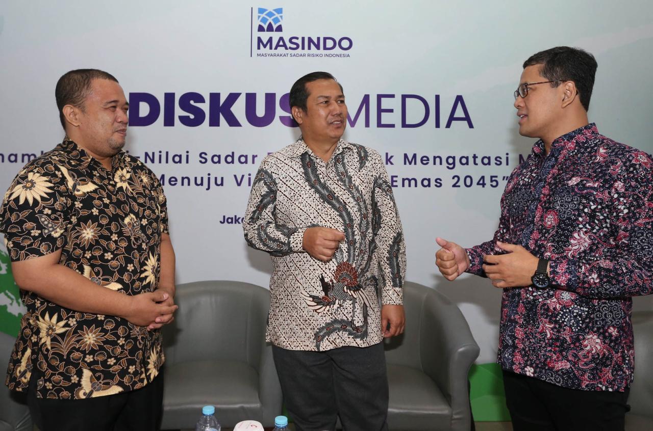 Peringati International...