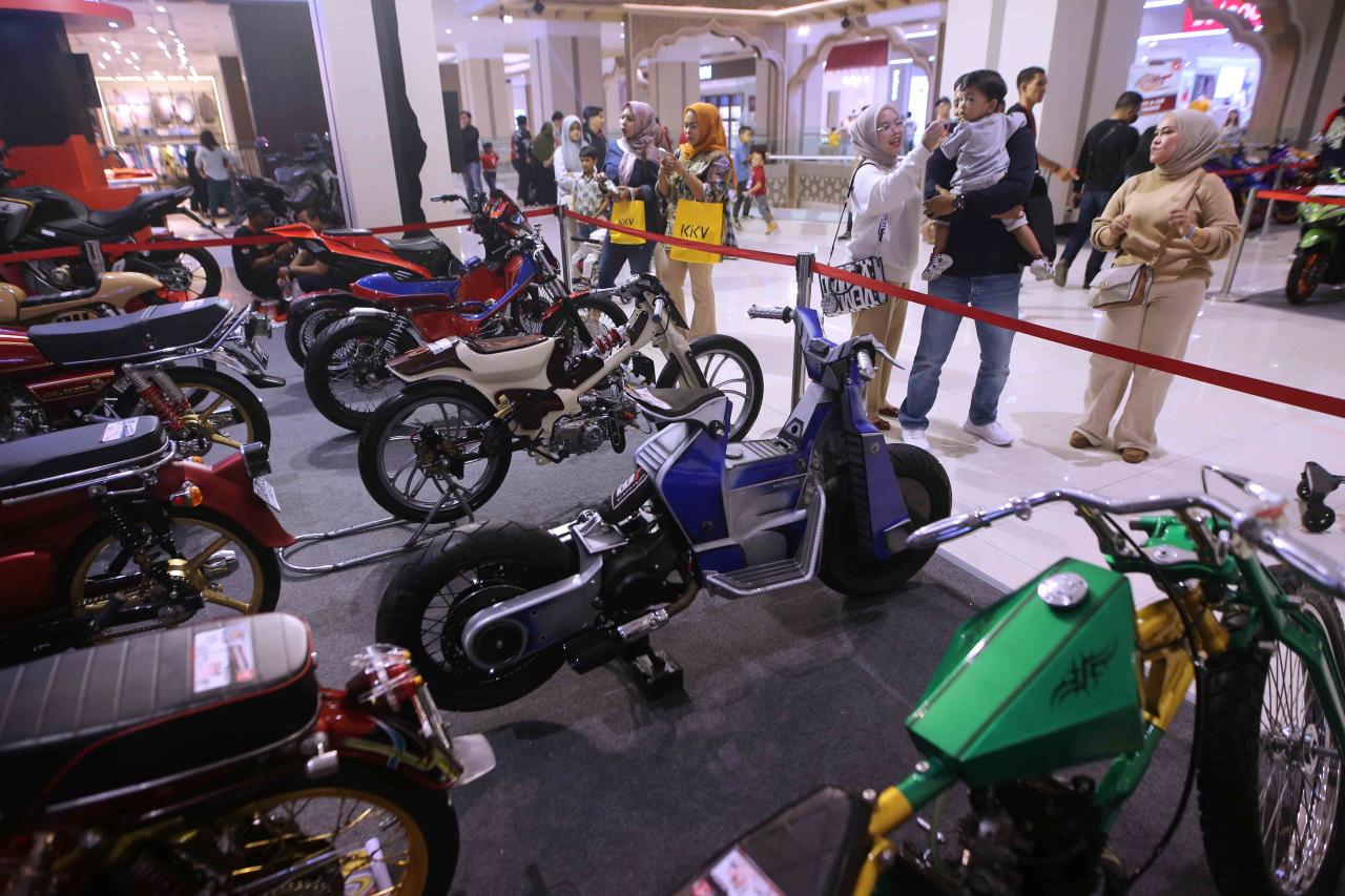 Kontes Motor Modifikasi...