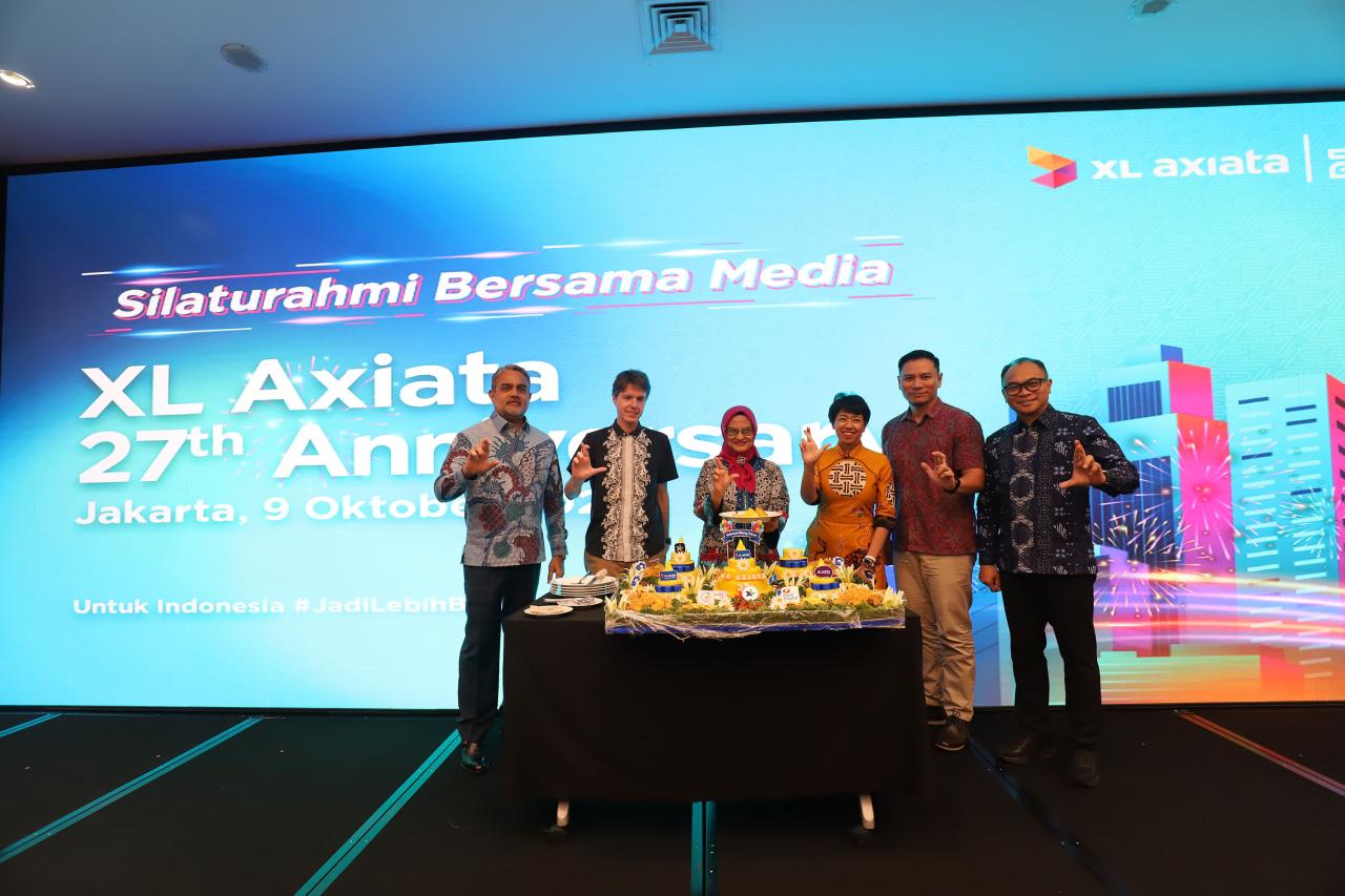 HUT XL Axiata ke-27...