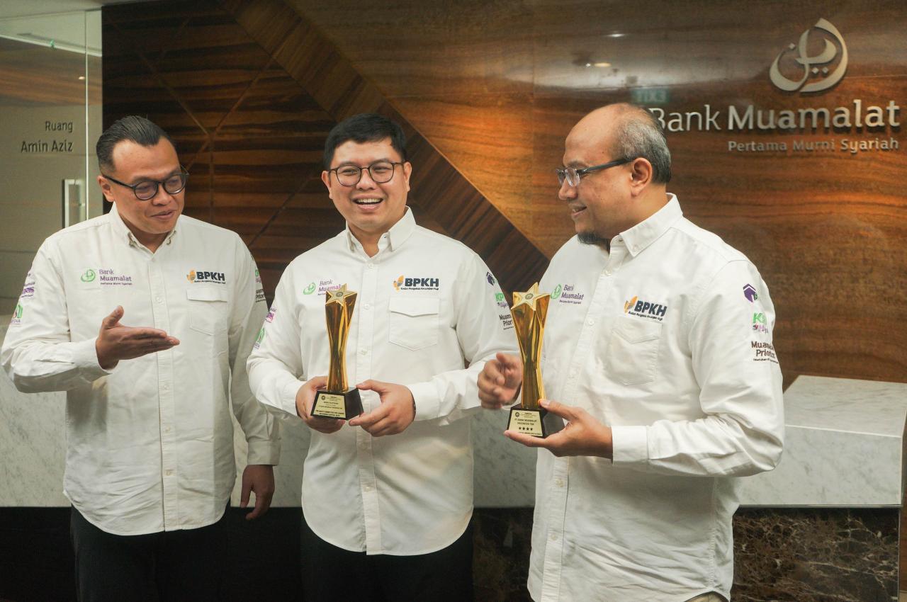 Bank Muamalat Raih Penghargaan...