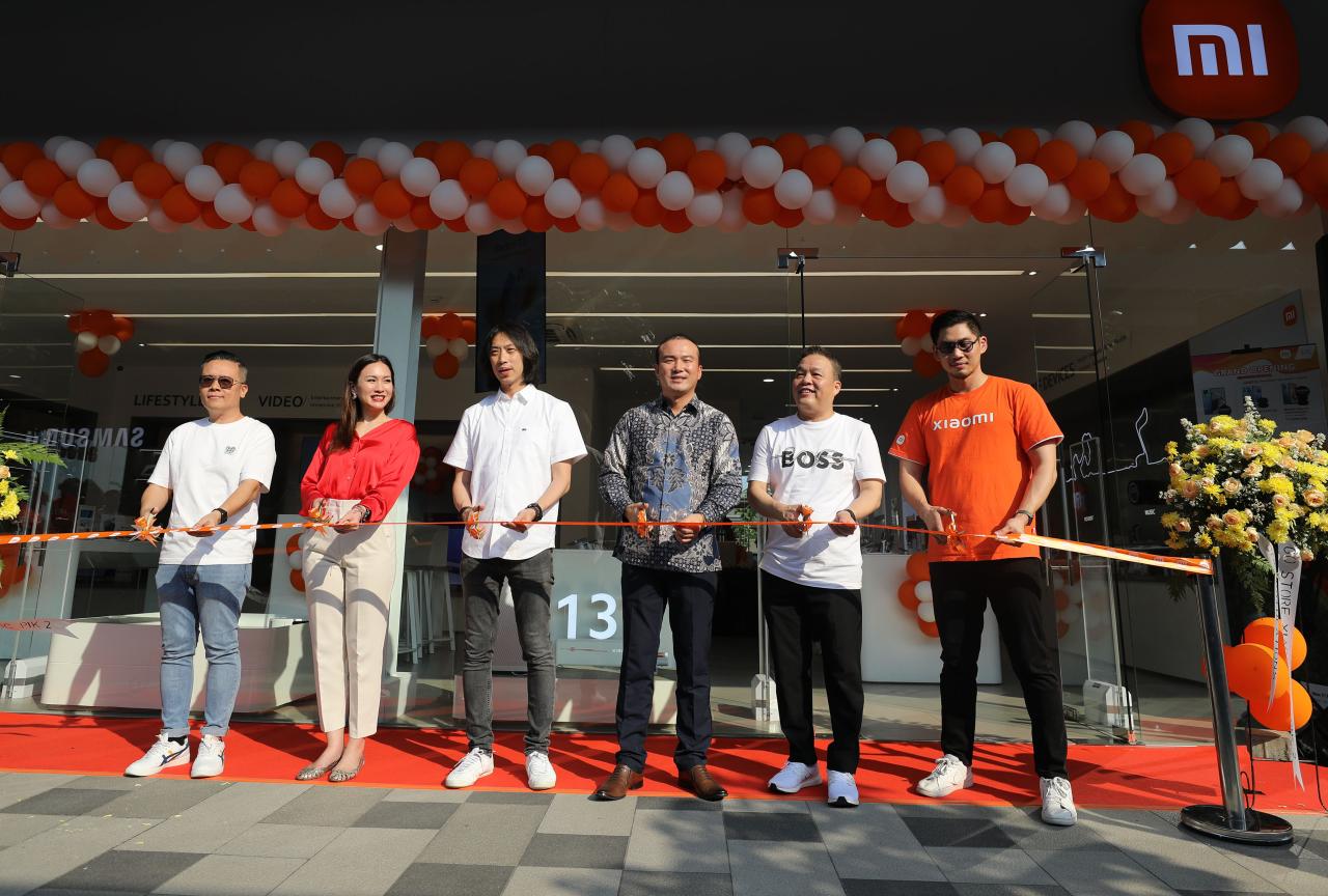 Xiaomi Flagship Experience...