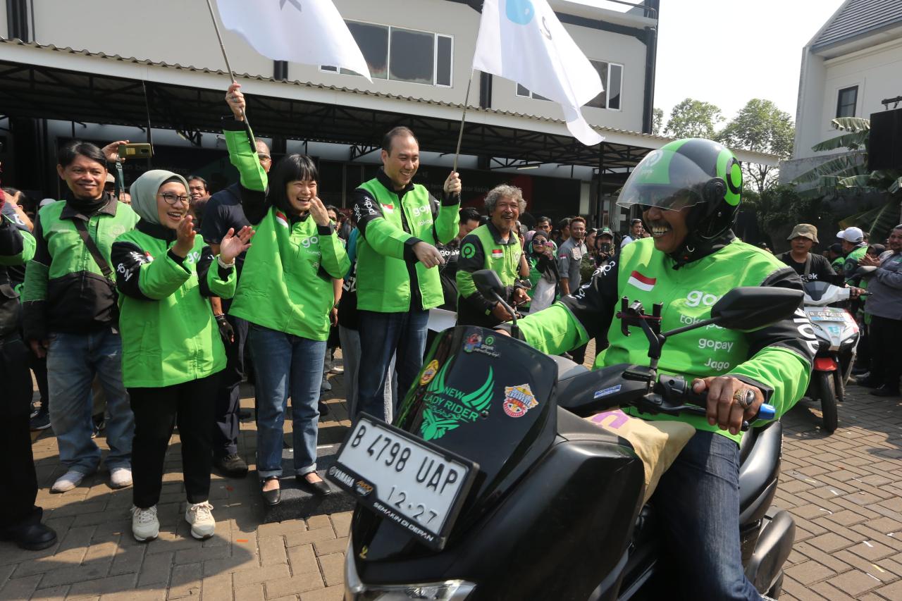 Lambangkan Semangat...