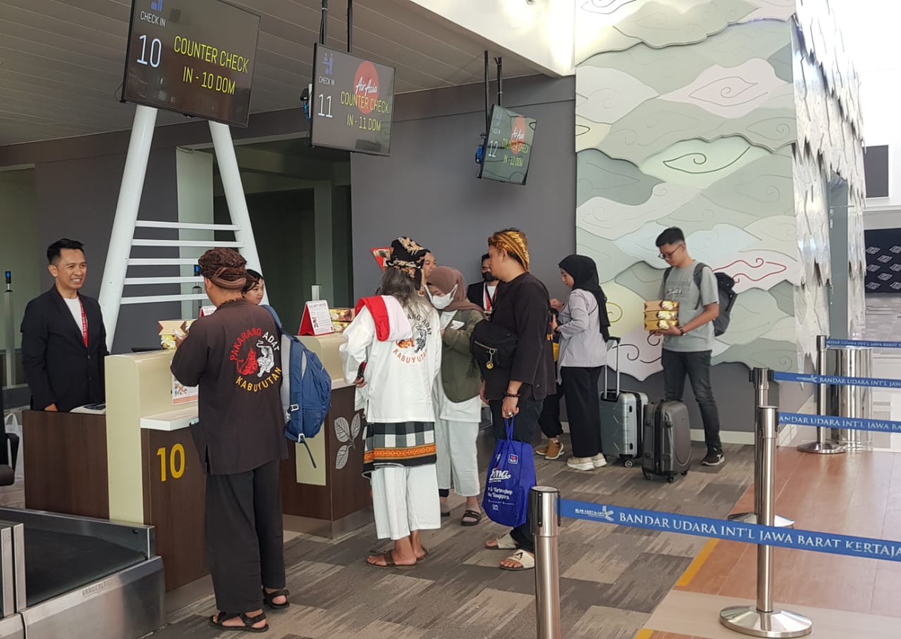 AirAsia Jadi Maskapai...