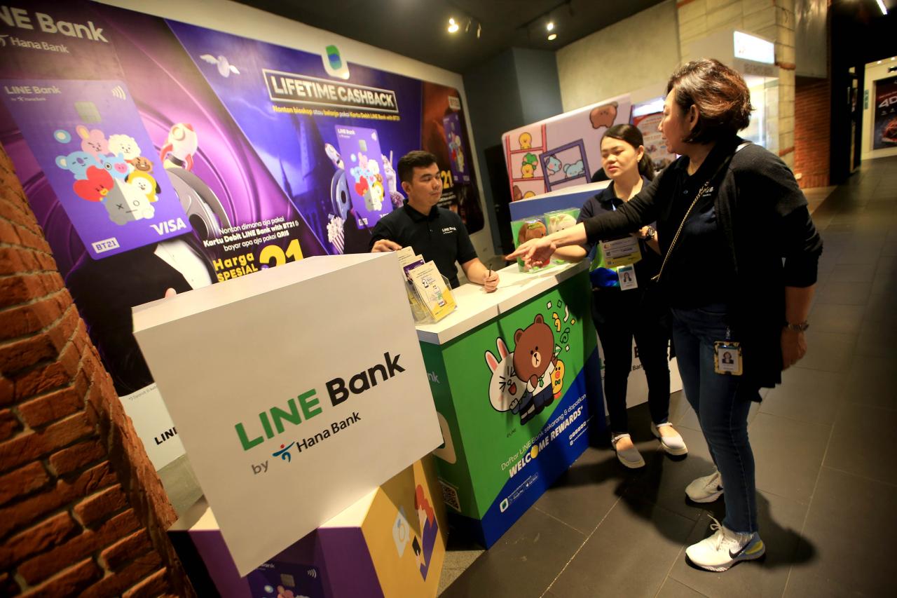 LINE Bank dan CGV Cinemas...