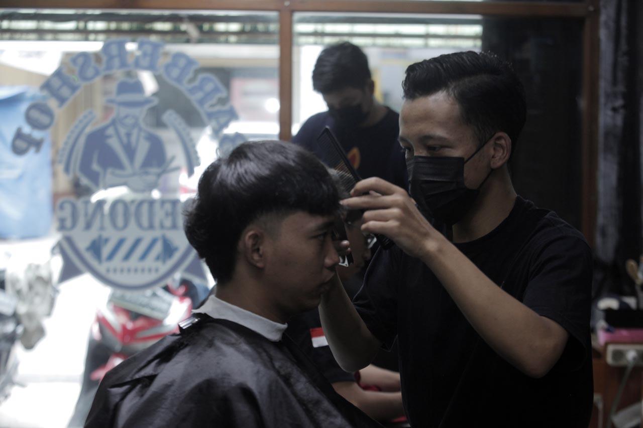 Kredito Dukung Bisnis...
