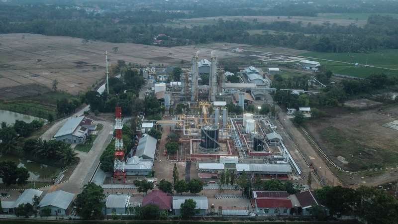 Mengunjungi Stasiun...