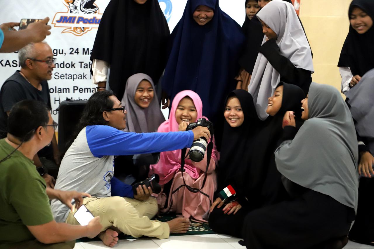 JMI Beri Pelatihan Jurnalistik...