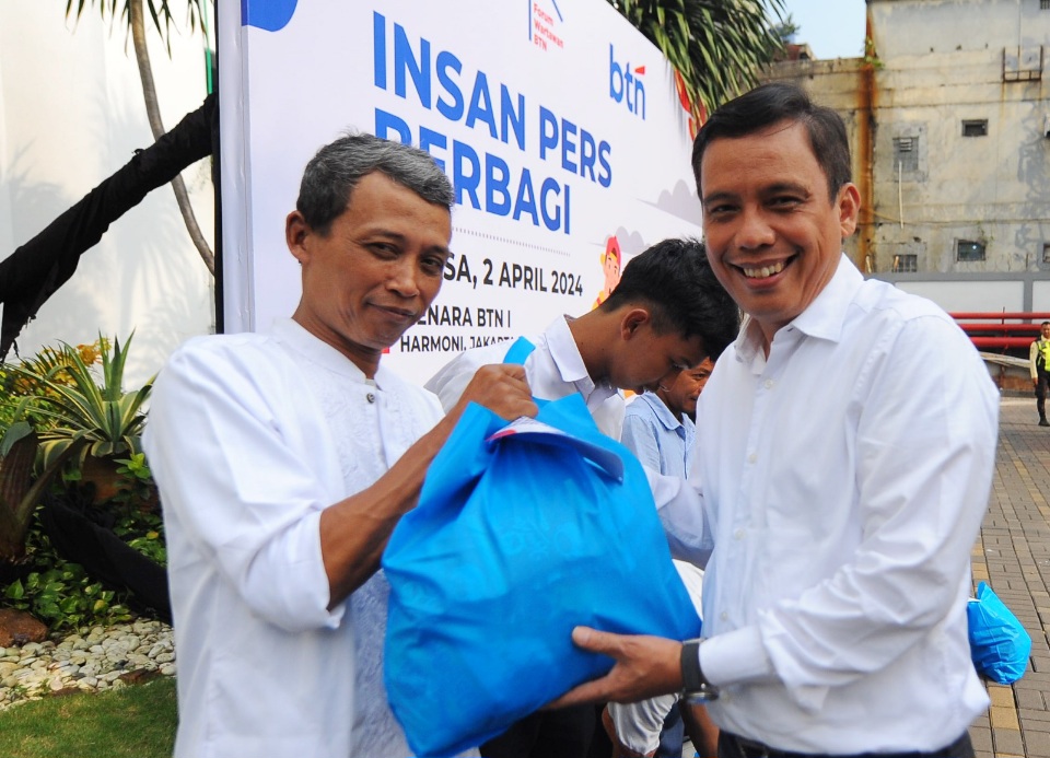 Gandeng Insan Pers,...