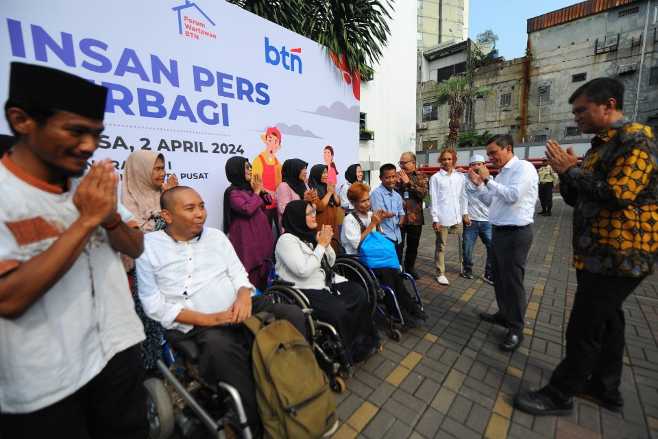 Gandeng Insan Pers,...