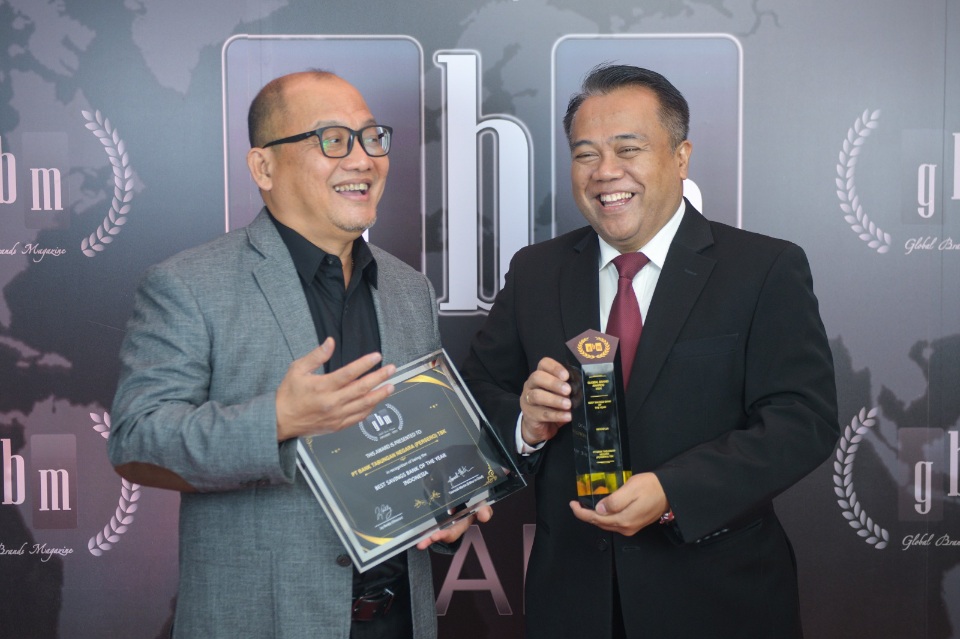 BTN Raih Best Savings...
