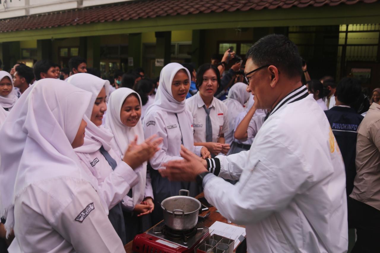 JICT Dukung Pemecahan...