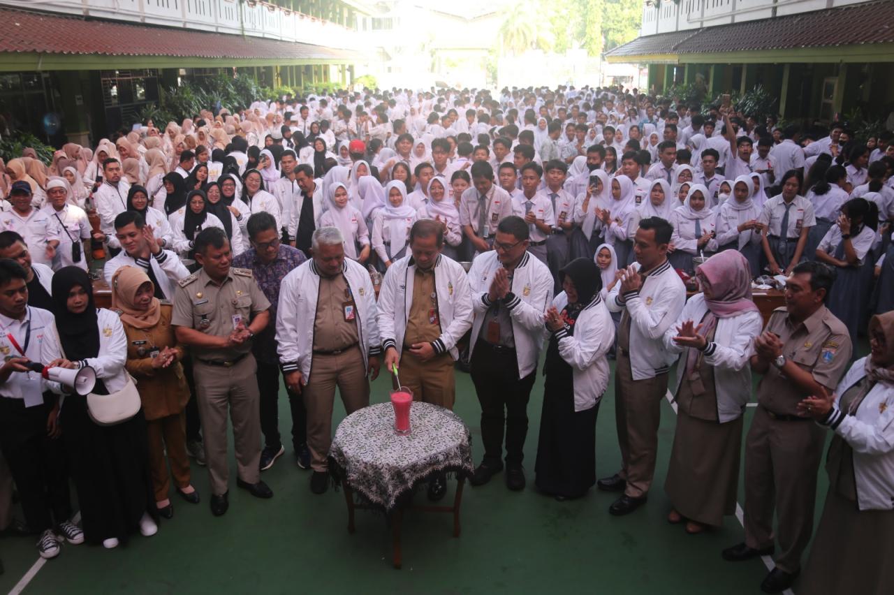 JICT Dukung Pemecahan...