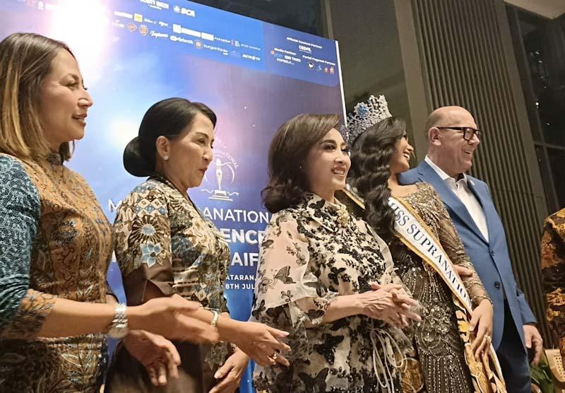 Cetak Sejarah Baru!...