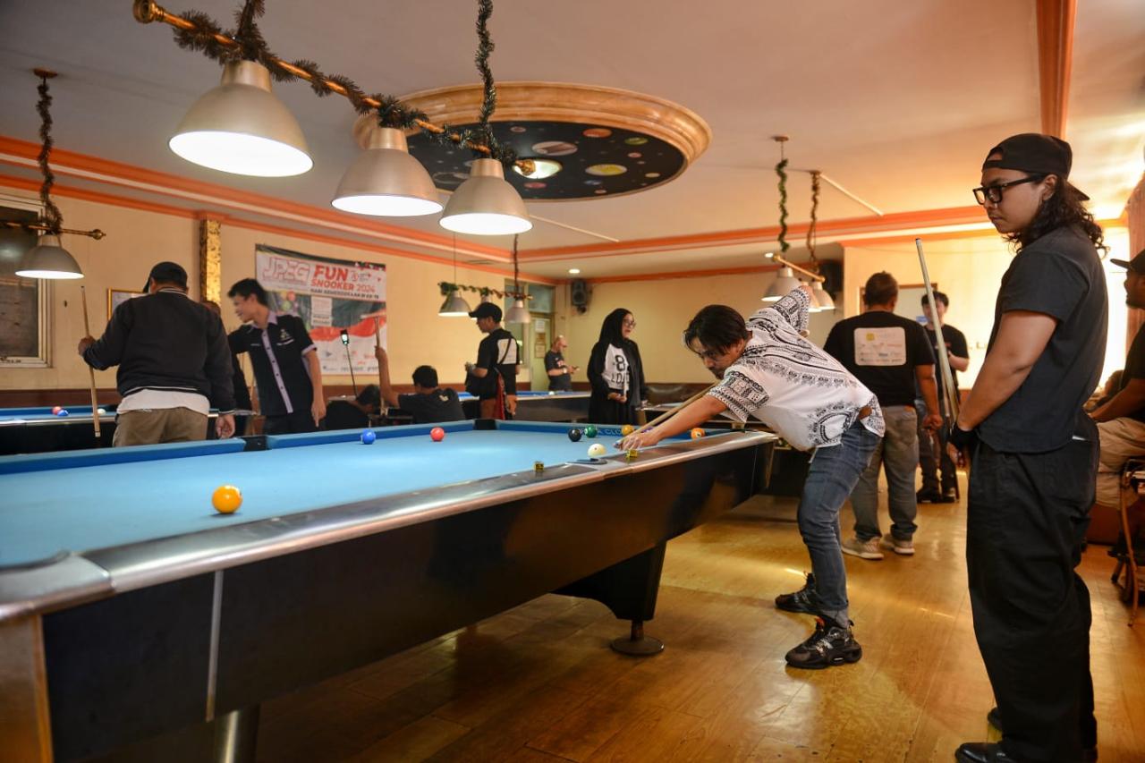 Turnamen Biliar Jurnalis...