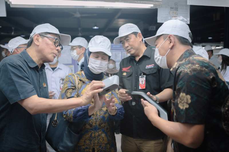 Astra Bersama Kementerian...