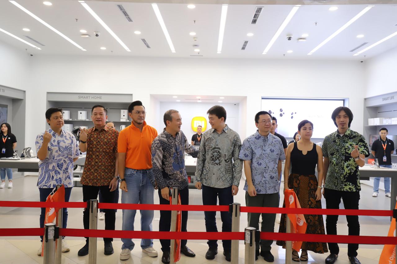 Xiaomi Store Hadir di...