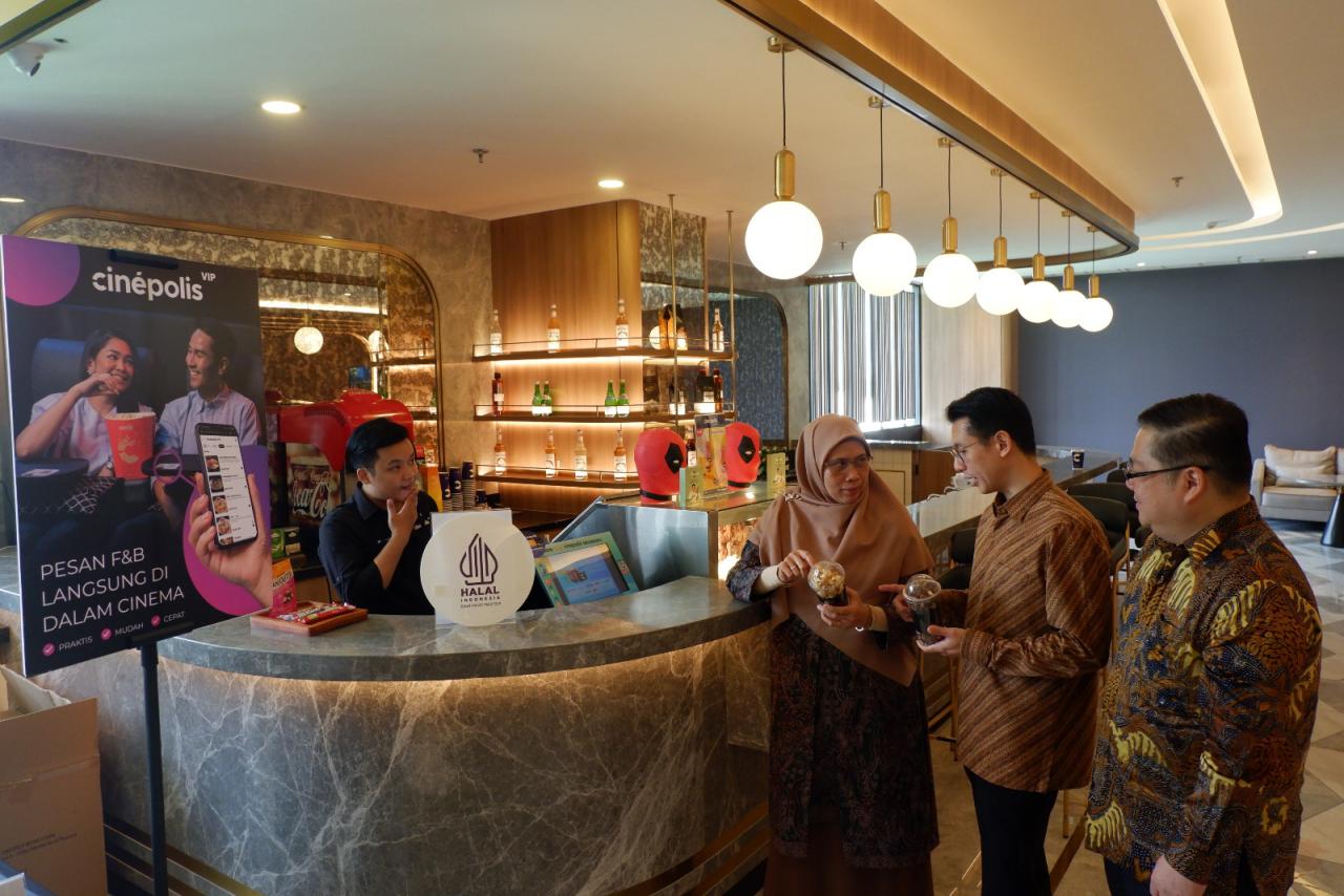 Cinépolis Resmi Menjadi...