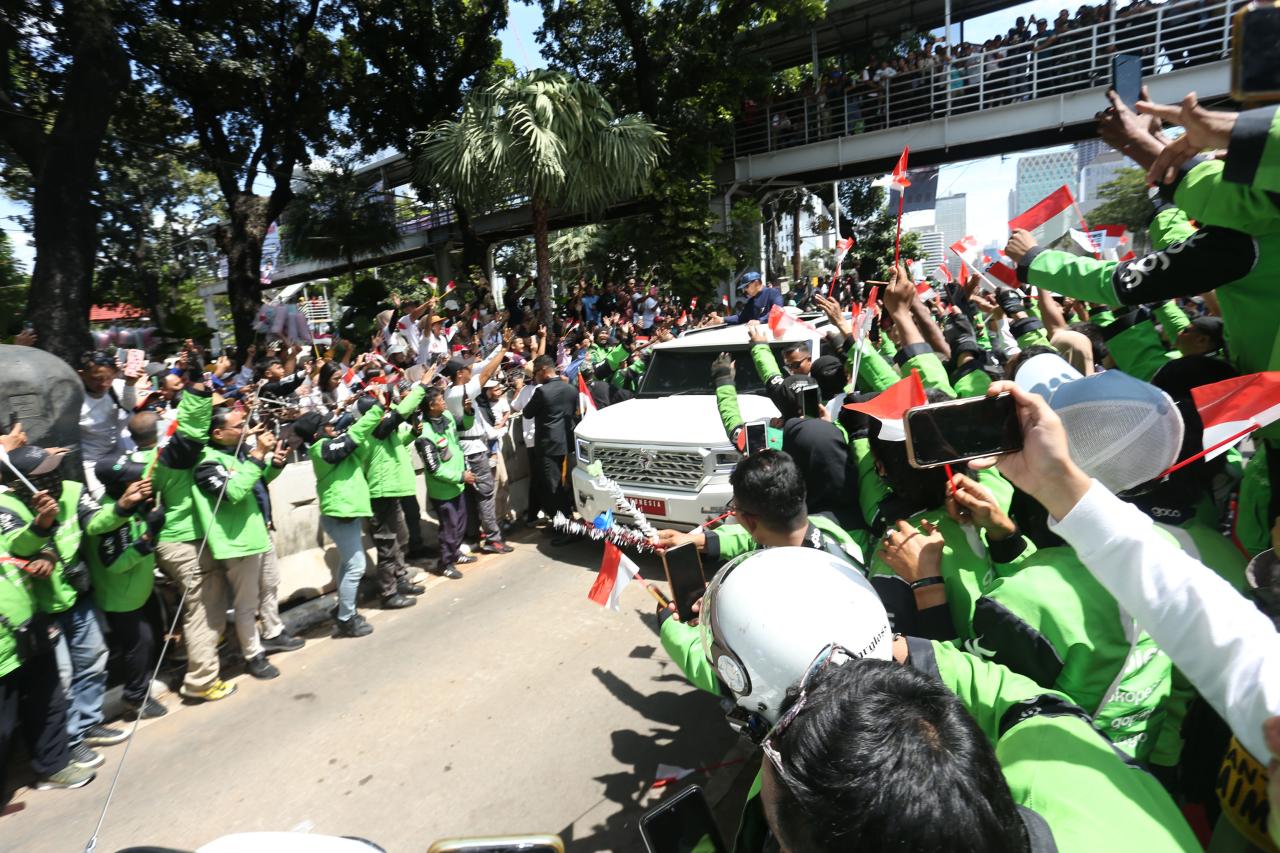 Ratusan Mitra Driver...