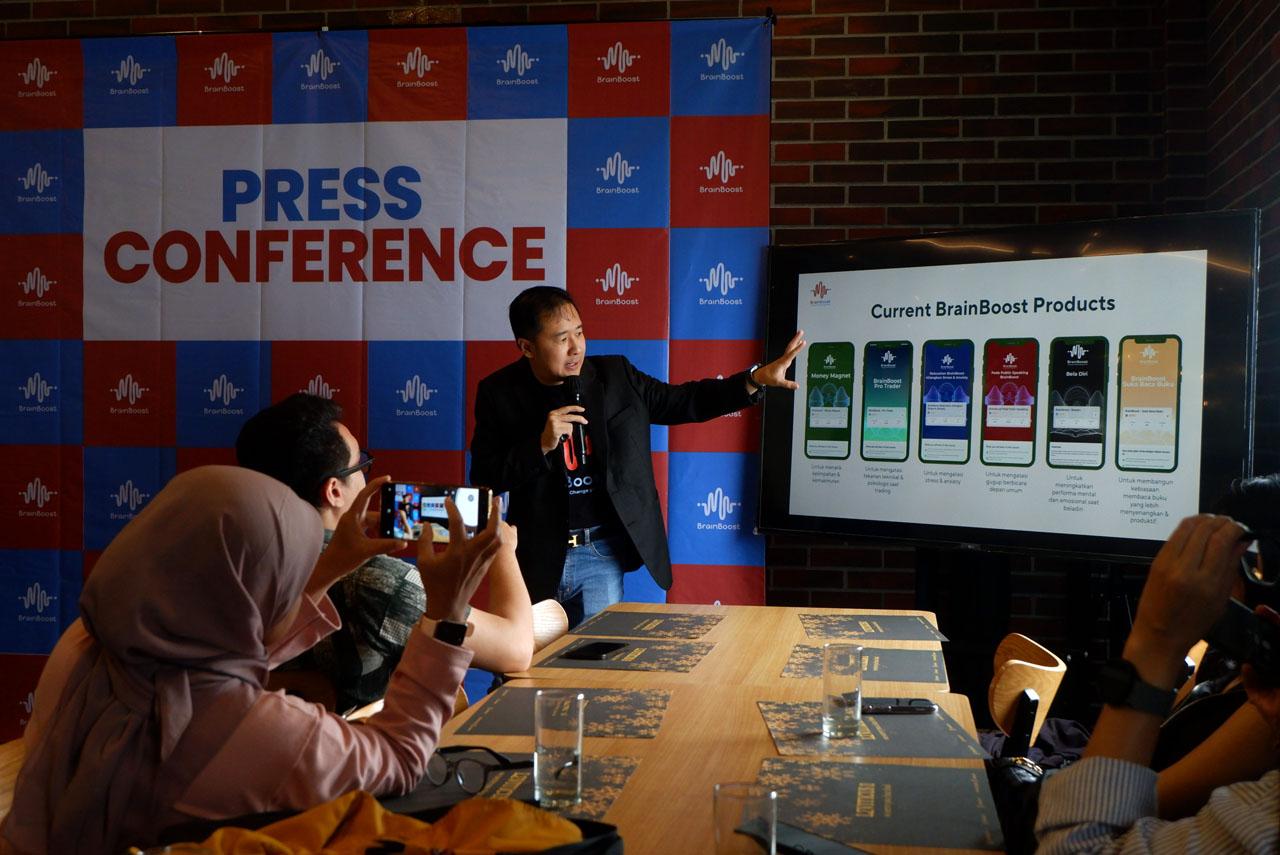 Peluncuran BrainBoost:...