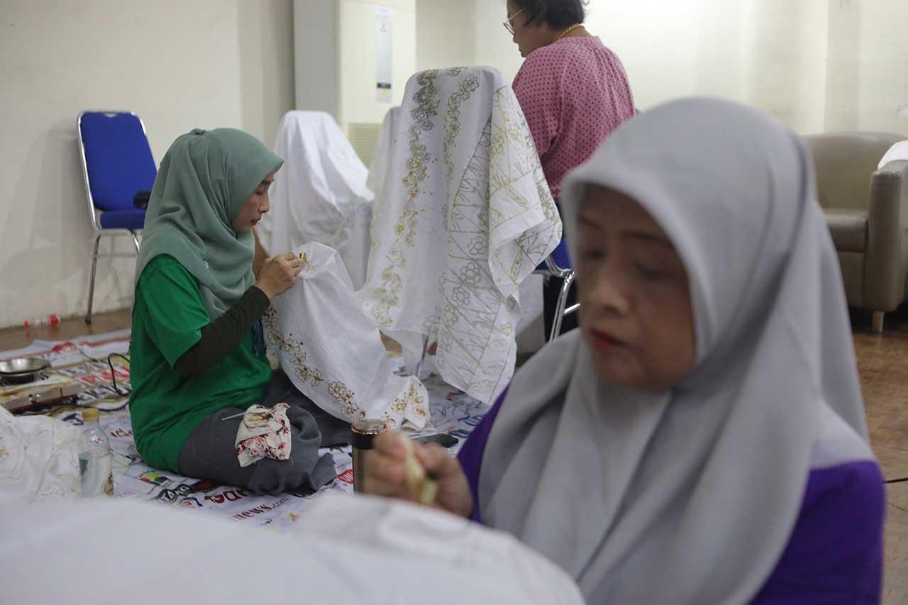 Pelatihan Membatik di...