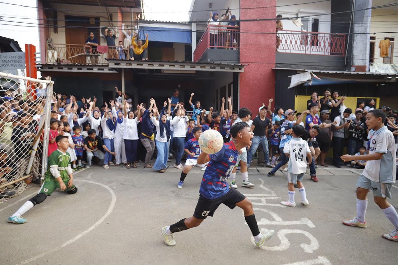 Semangat Anak-anak Warnai...