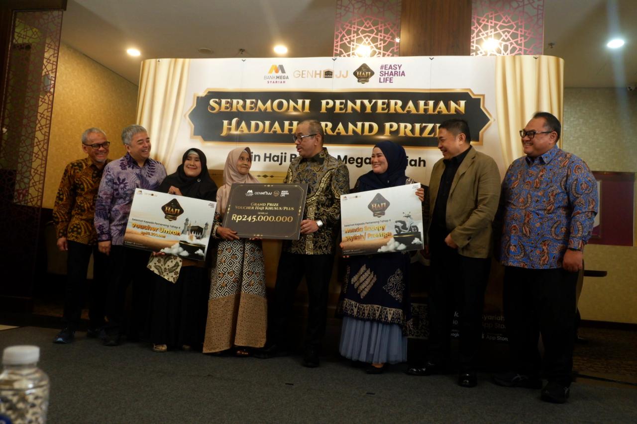 Penyerahan Grand Prize...