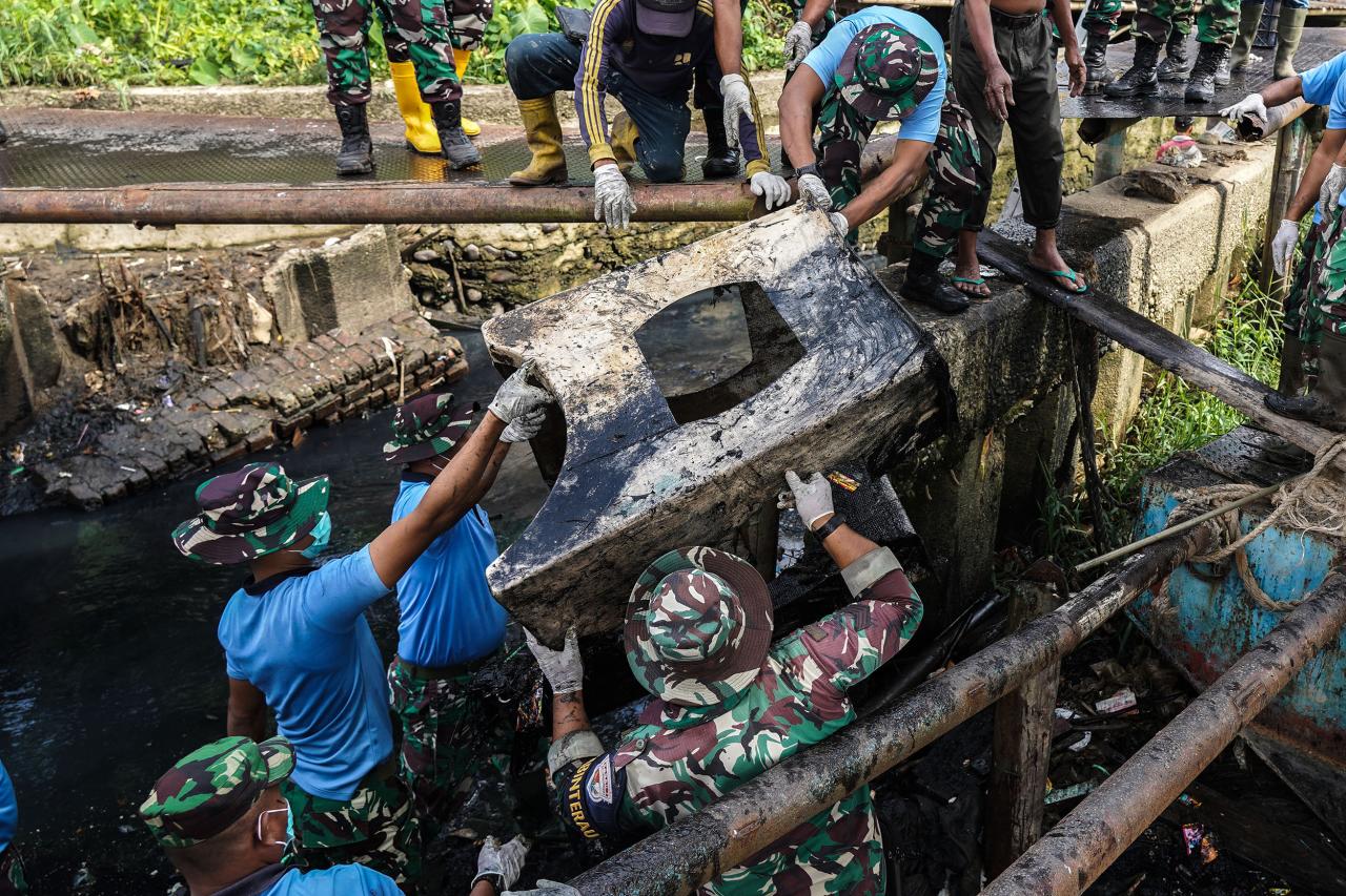 Hari Bakti TNI AU dengan...
