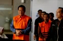 Kenakan Rompi Tahanan,...