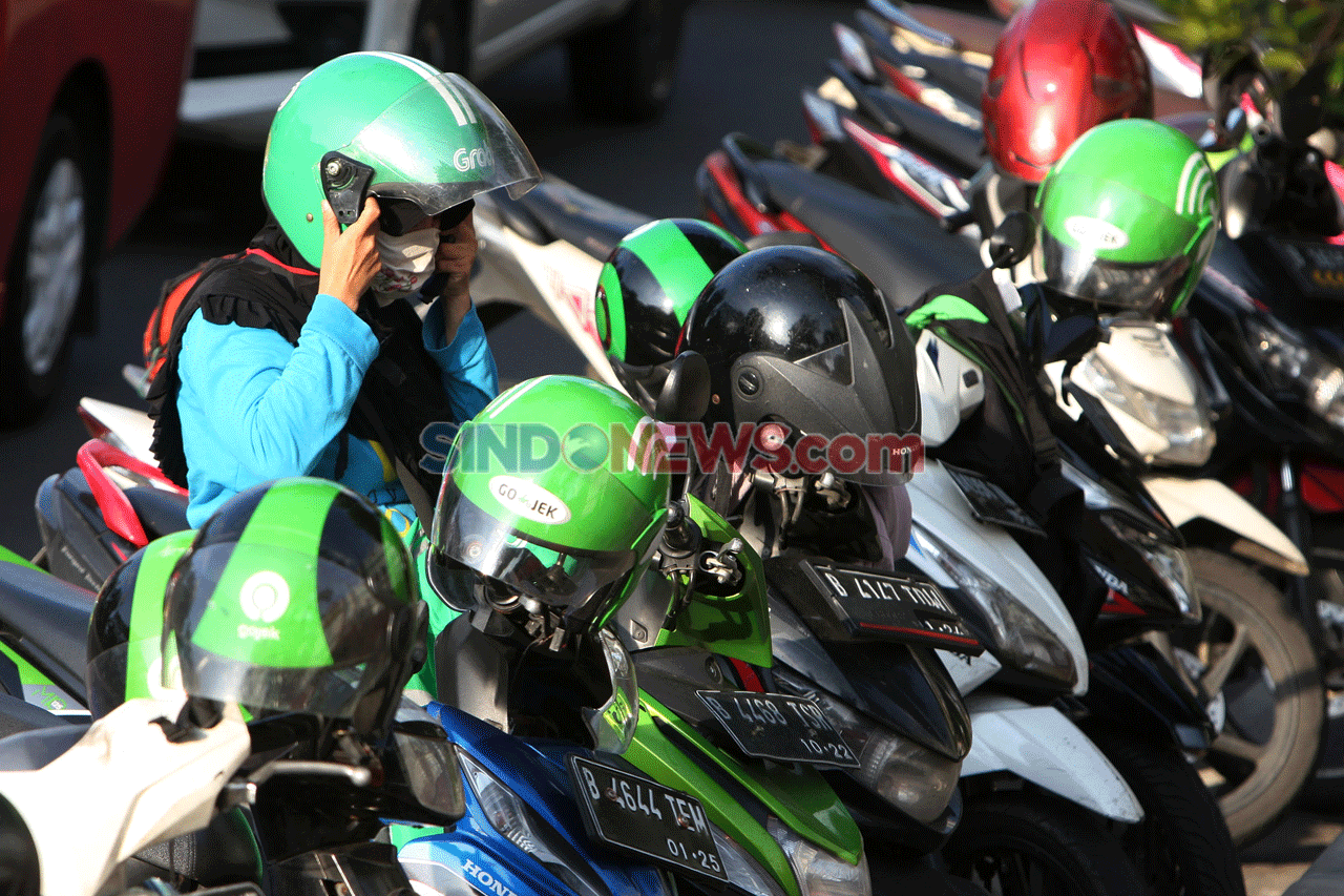 Ojek Online Mulai Bawa...