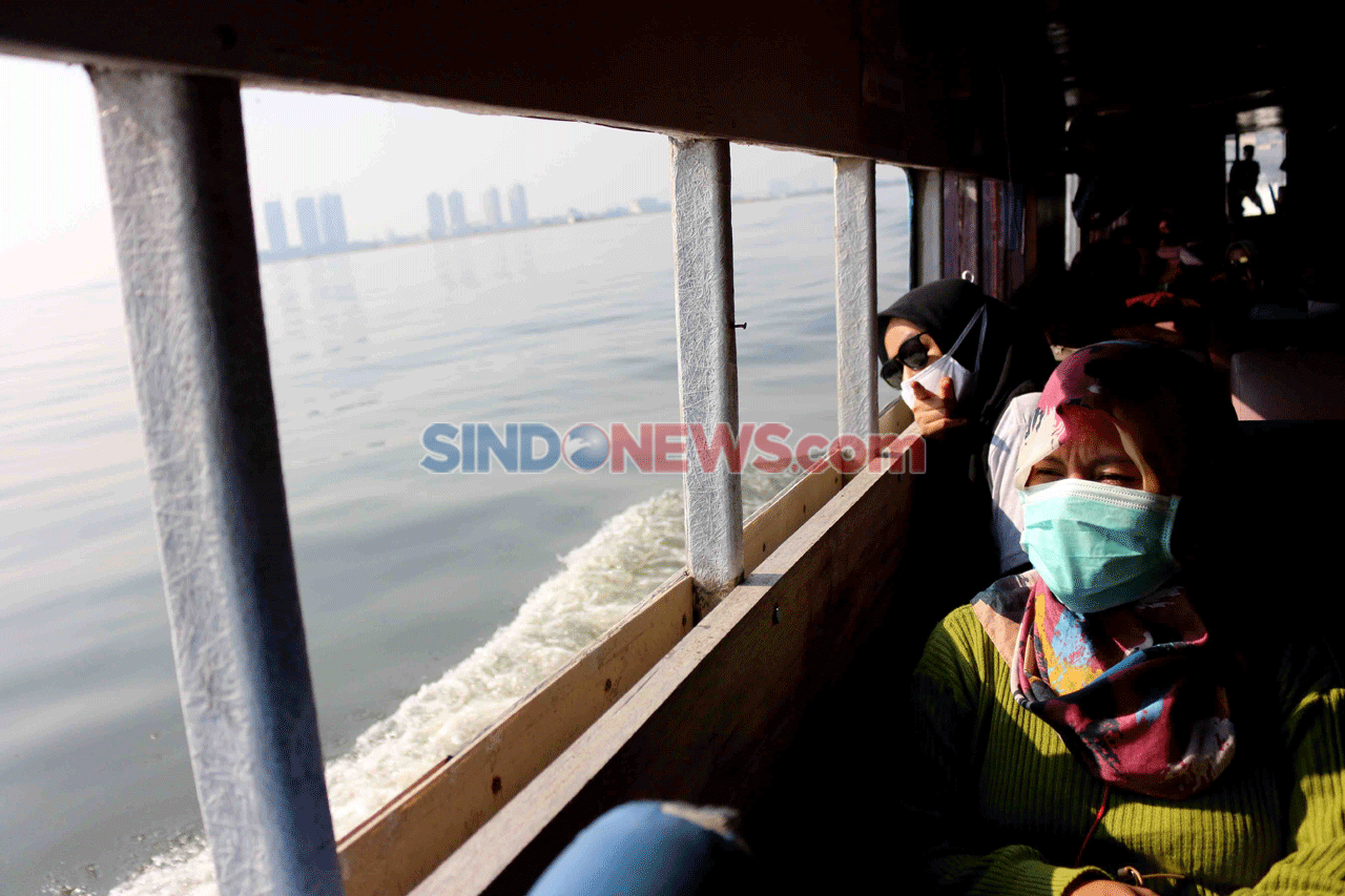 Warga dan Wisatawan...