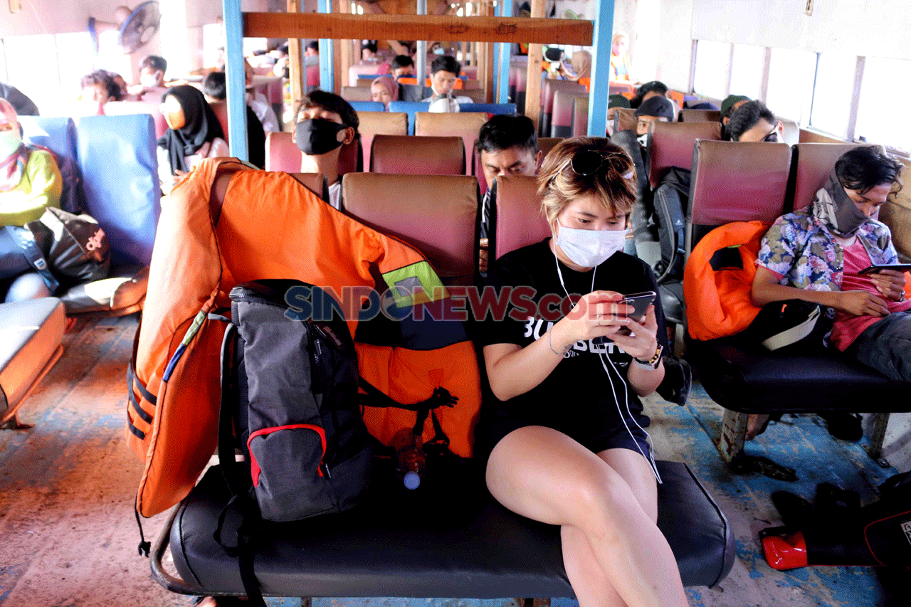 Warga dan Wisatawan...