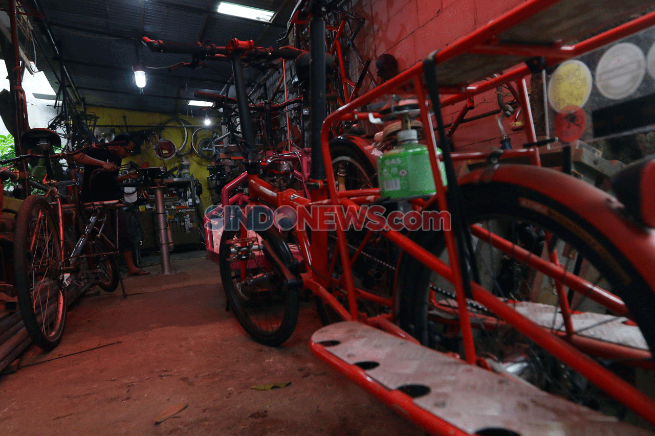 Mengintip Proses Produksi...