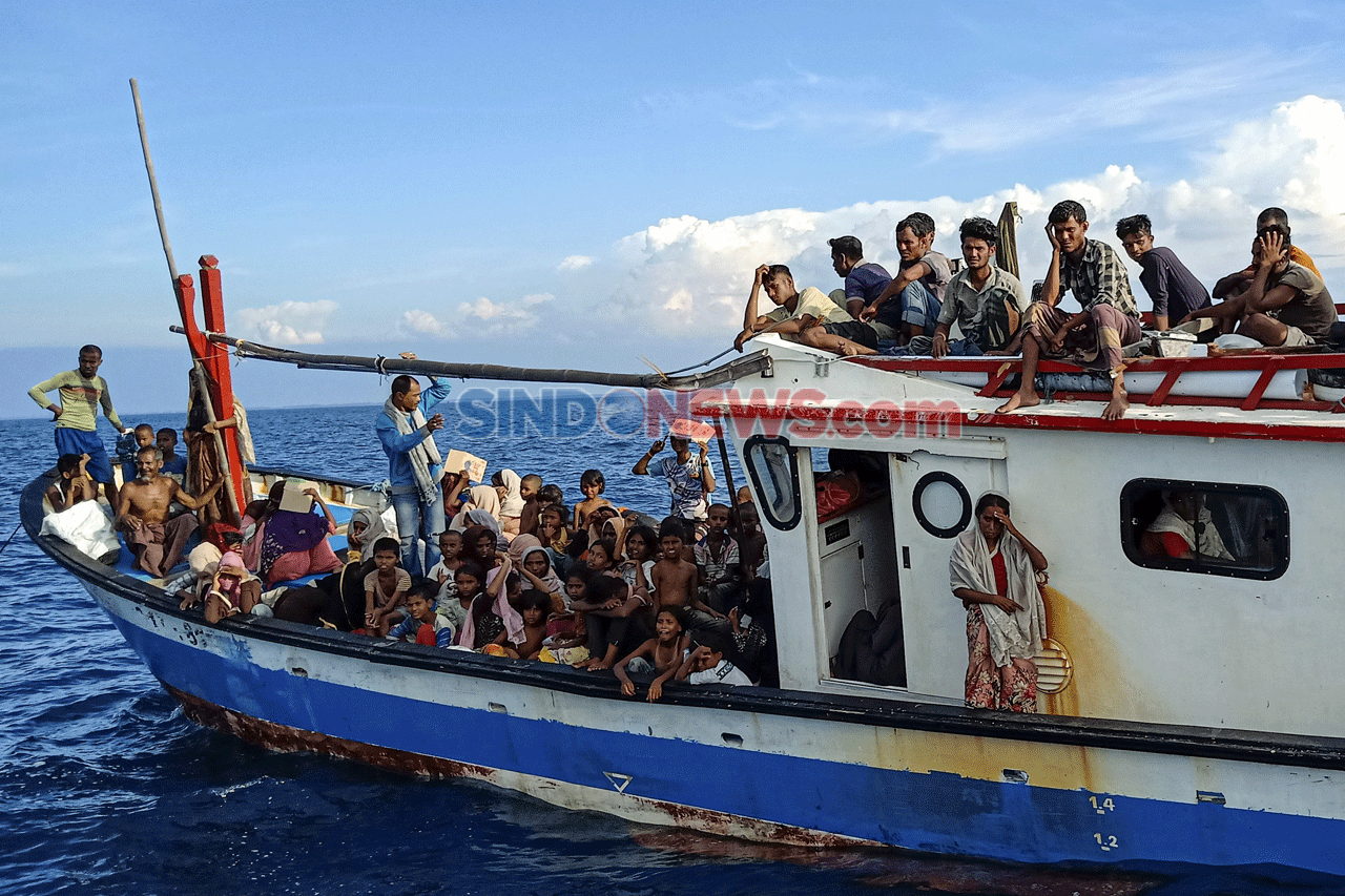 Pengungsi Rohingya Terdampar...