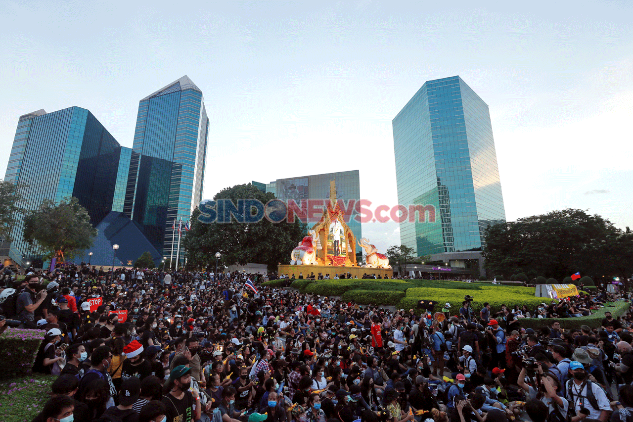 Unjuk Rasa Thailand...