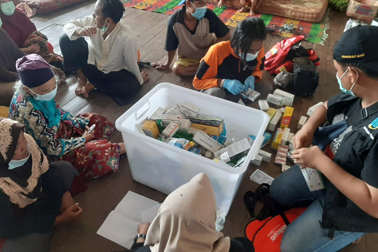 Tim Medis Dompet Dhuafa...