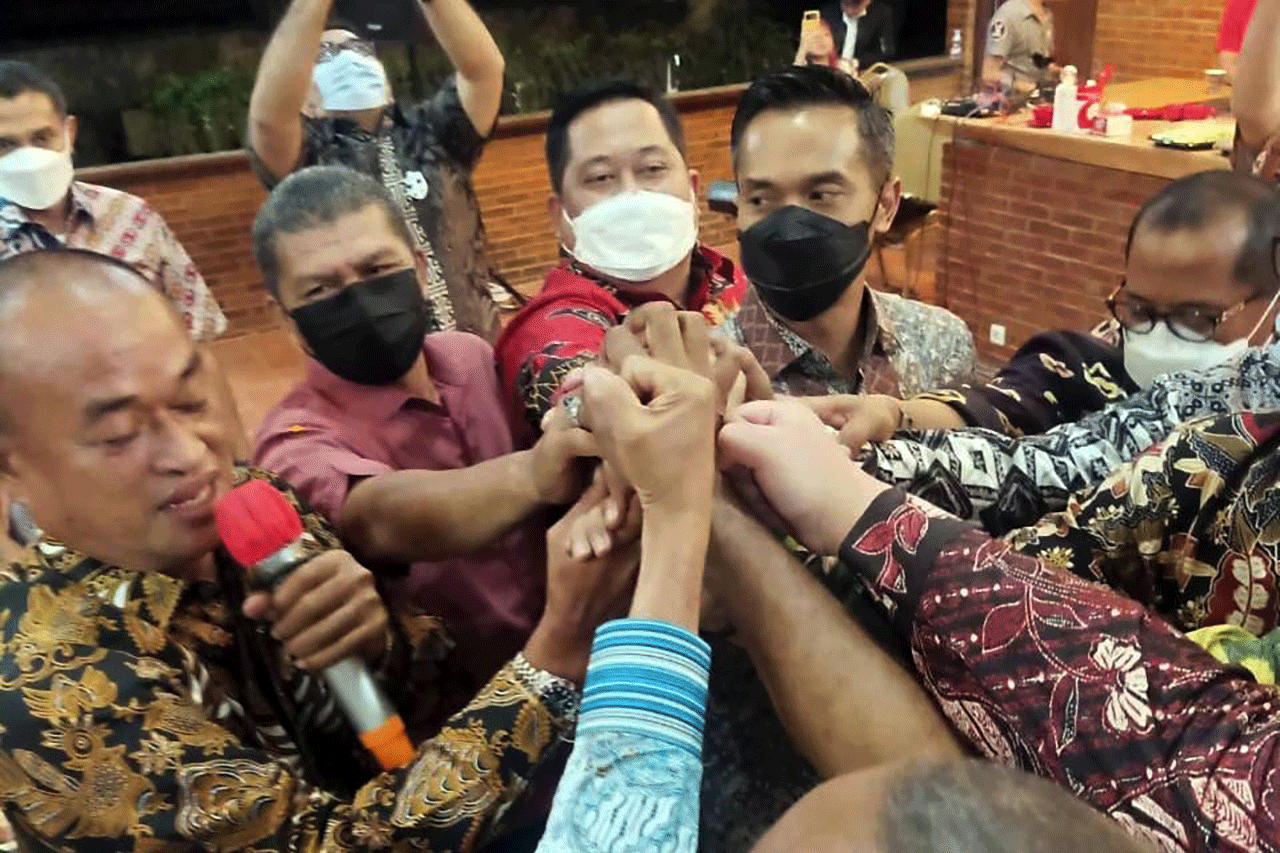 Anindya Dapat Dukungan...