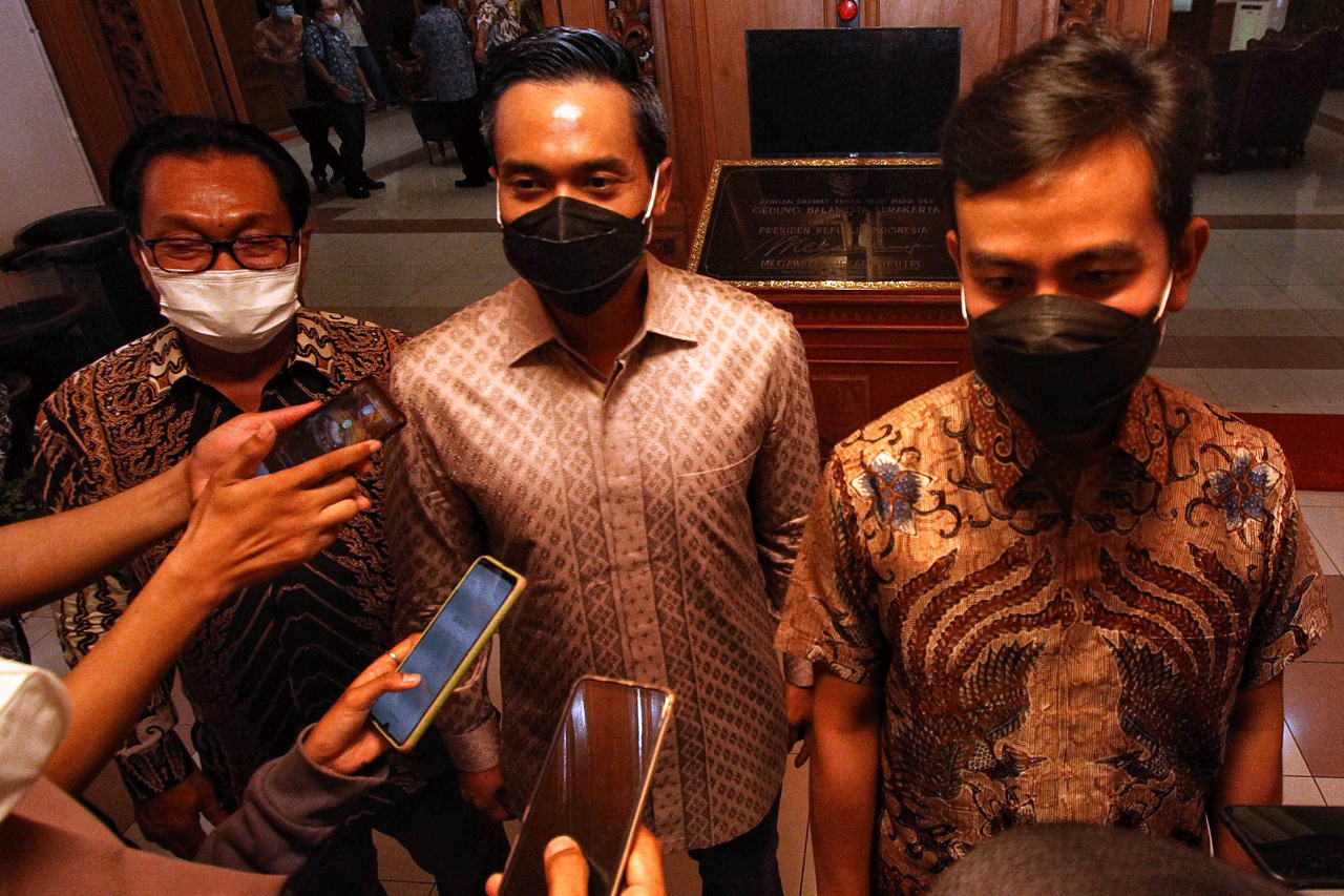 Gibran dan Anindya Bahas...