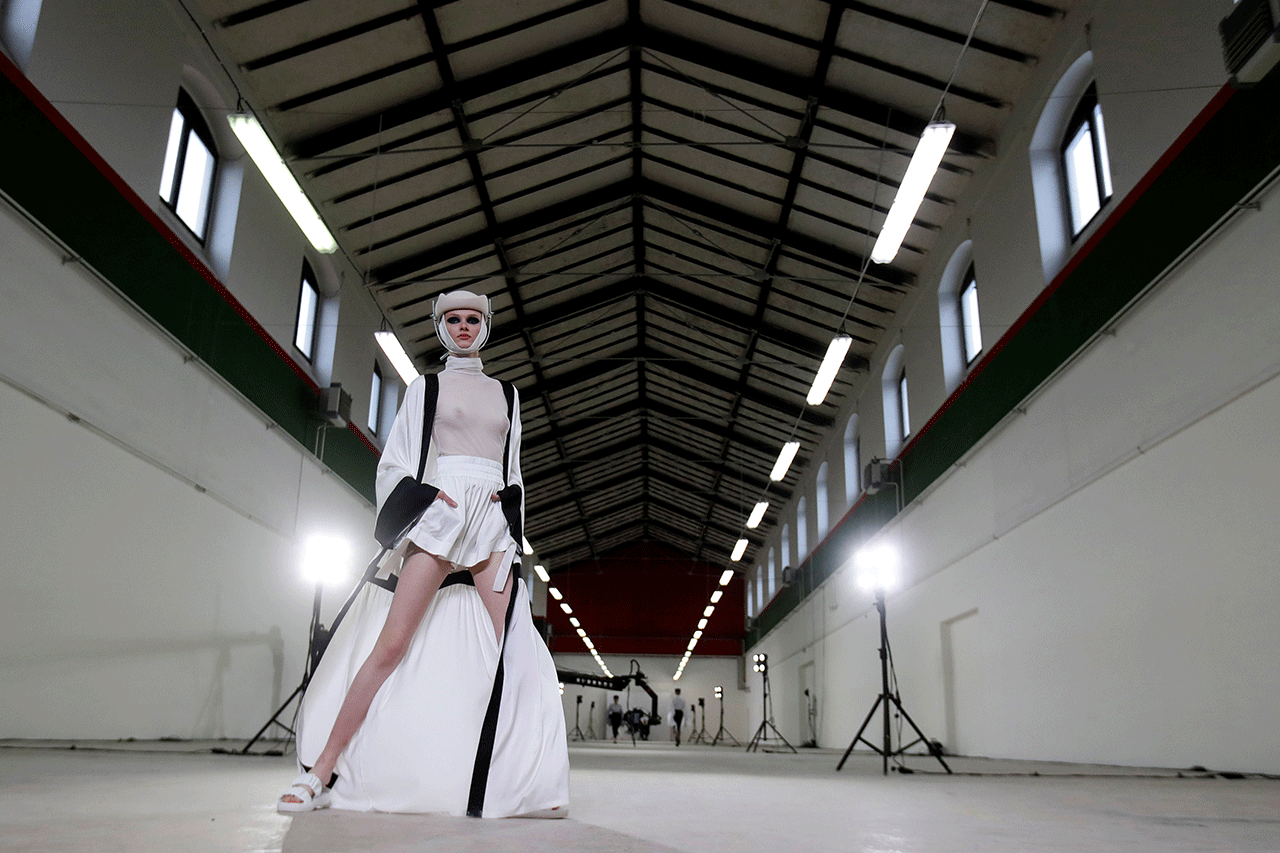 Fashion Show Drive-in...