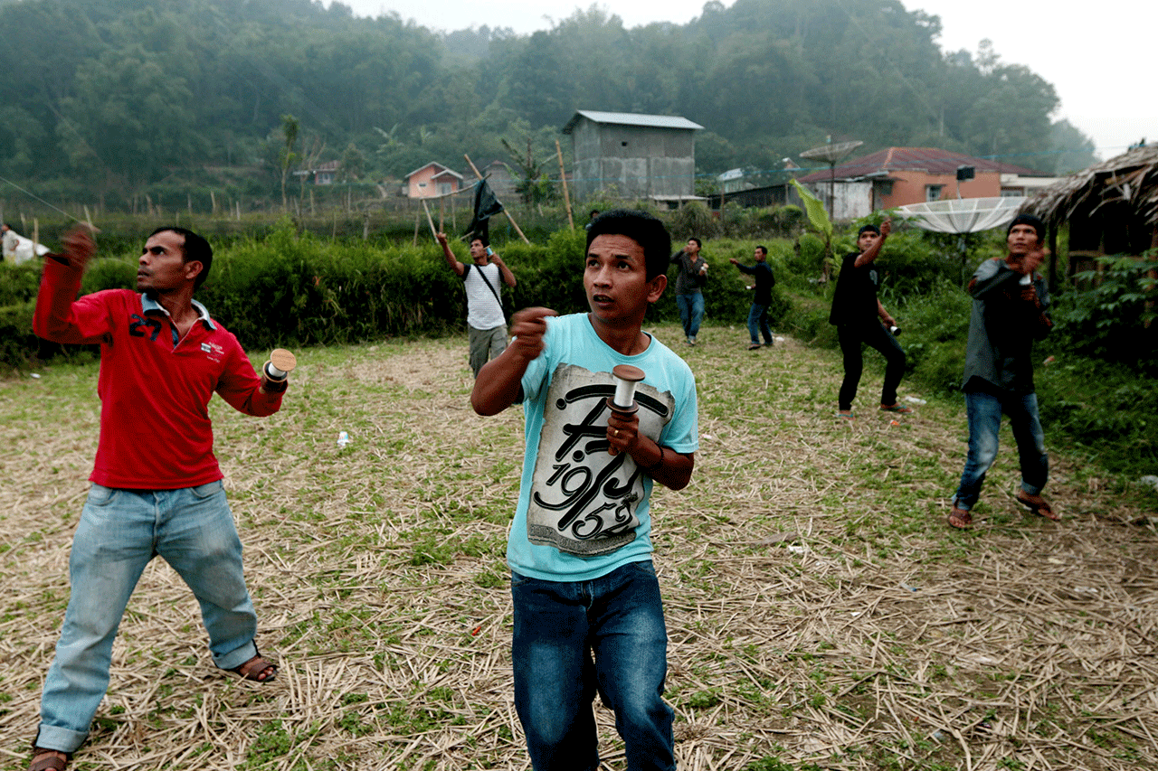 Tradisi Lomba Layang...