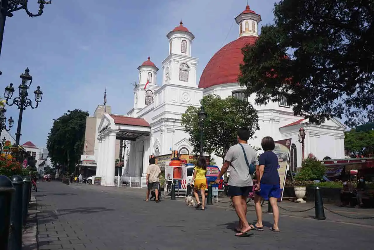 Menikmati Kota Lama...