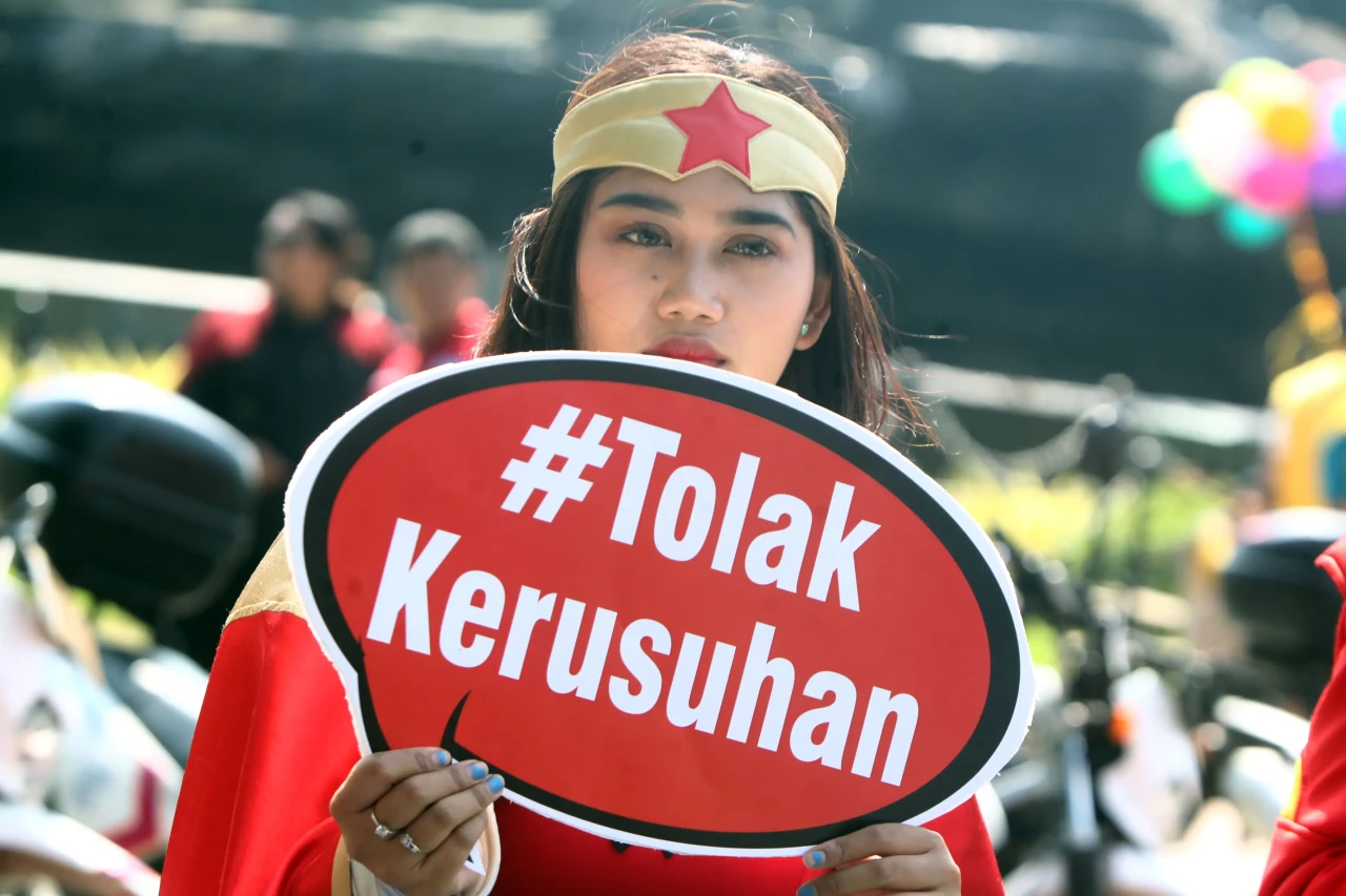Ciptakan Komunikasi...