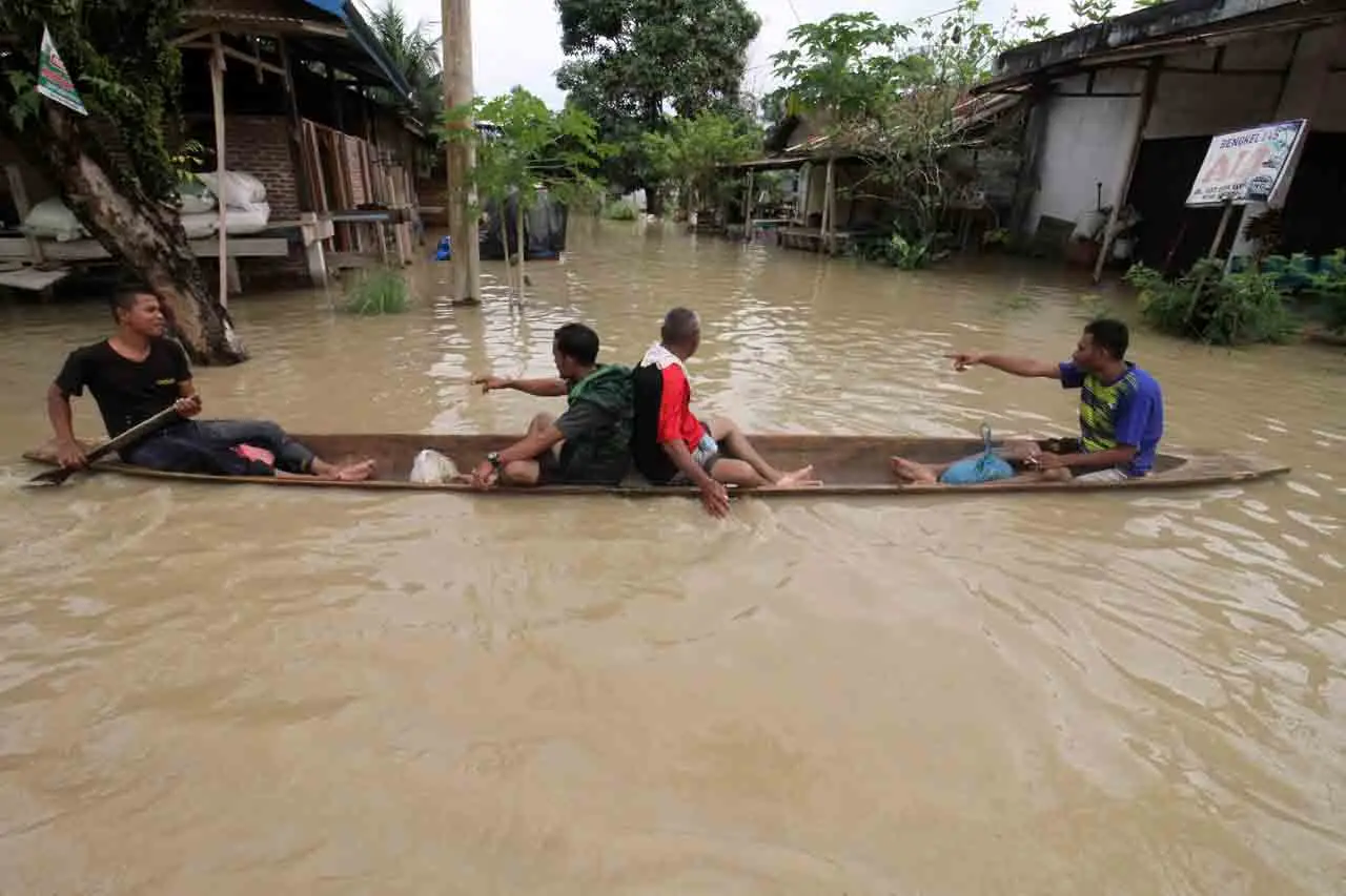 Banjir Landa Kota Lhoksukon...