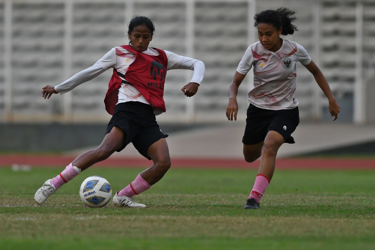 Persiapan Timnas Putri...