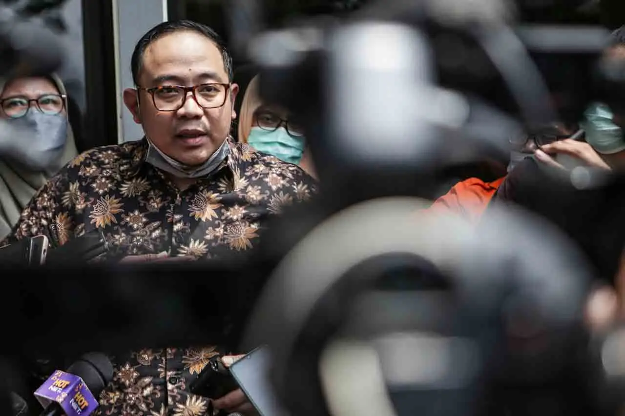 Sidang Perdata Perdana...
