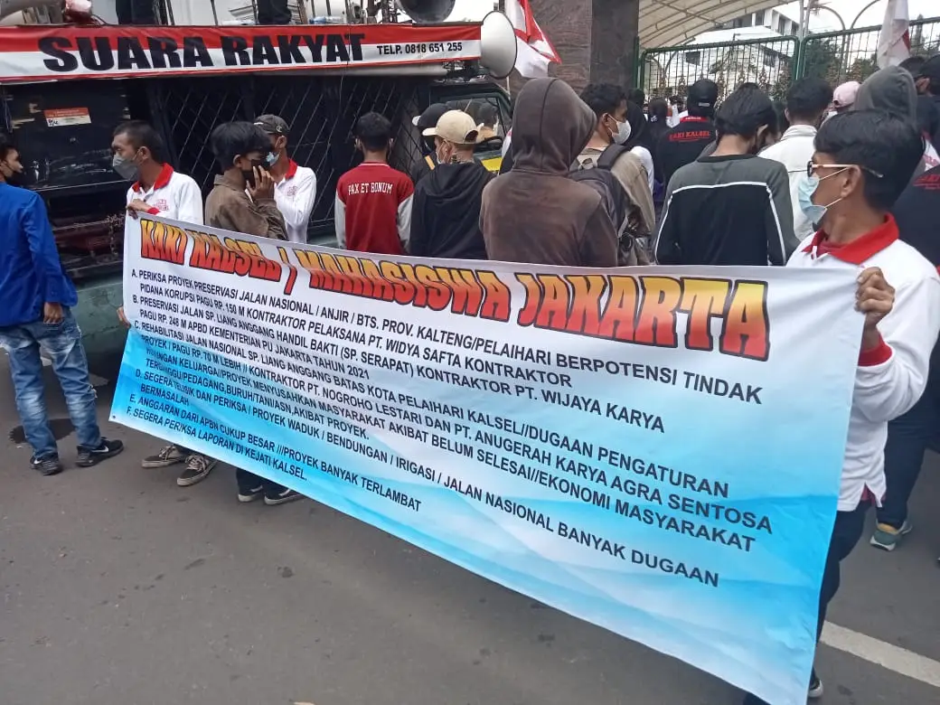 Tuntut Penuntasan Kasus...