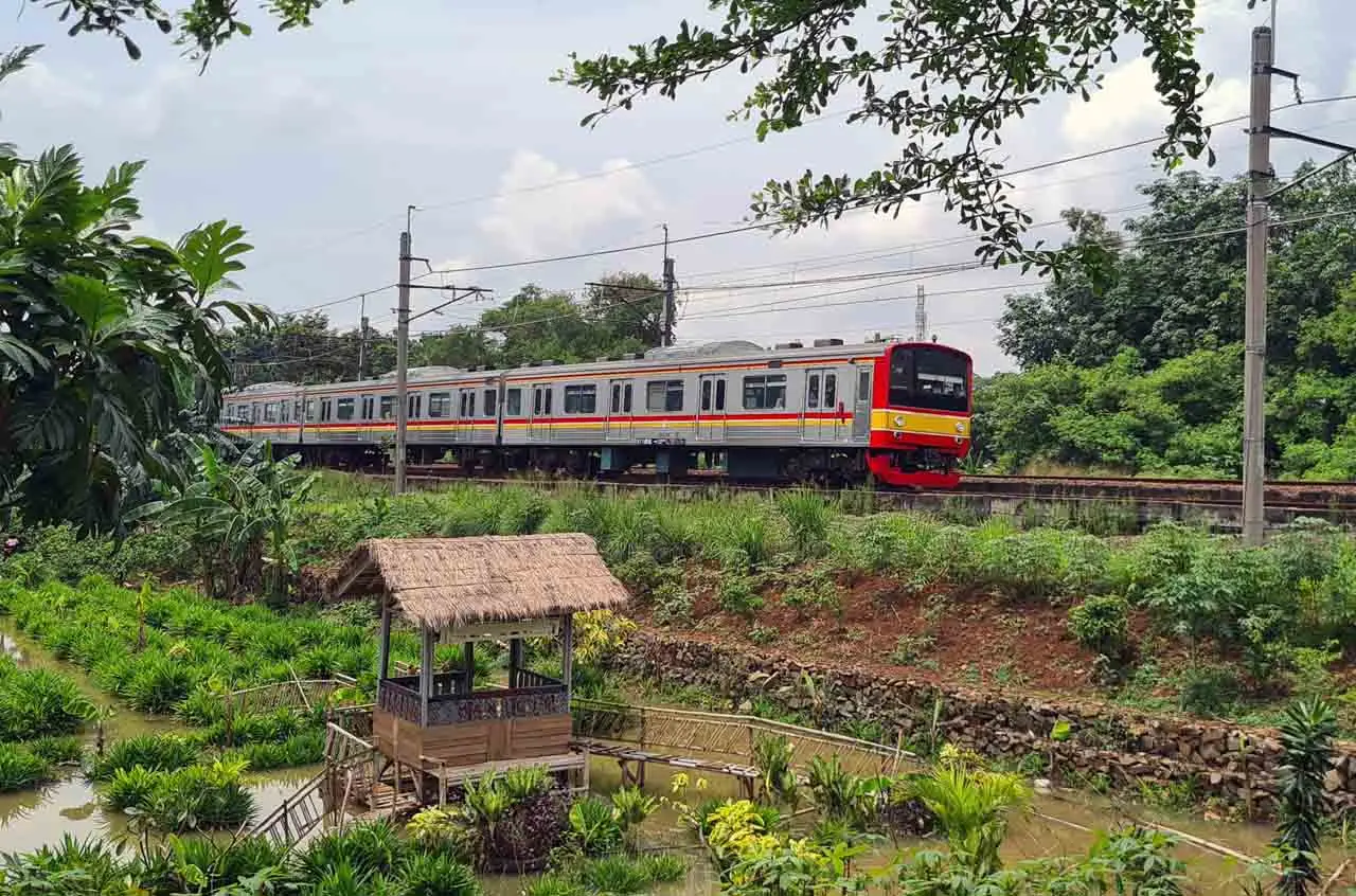 Tarif KRL Commuter Line...