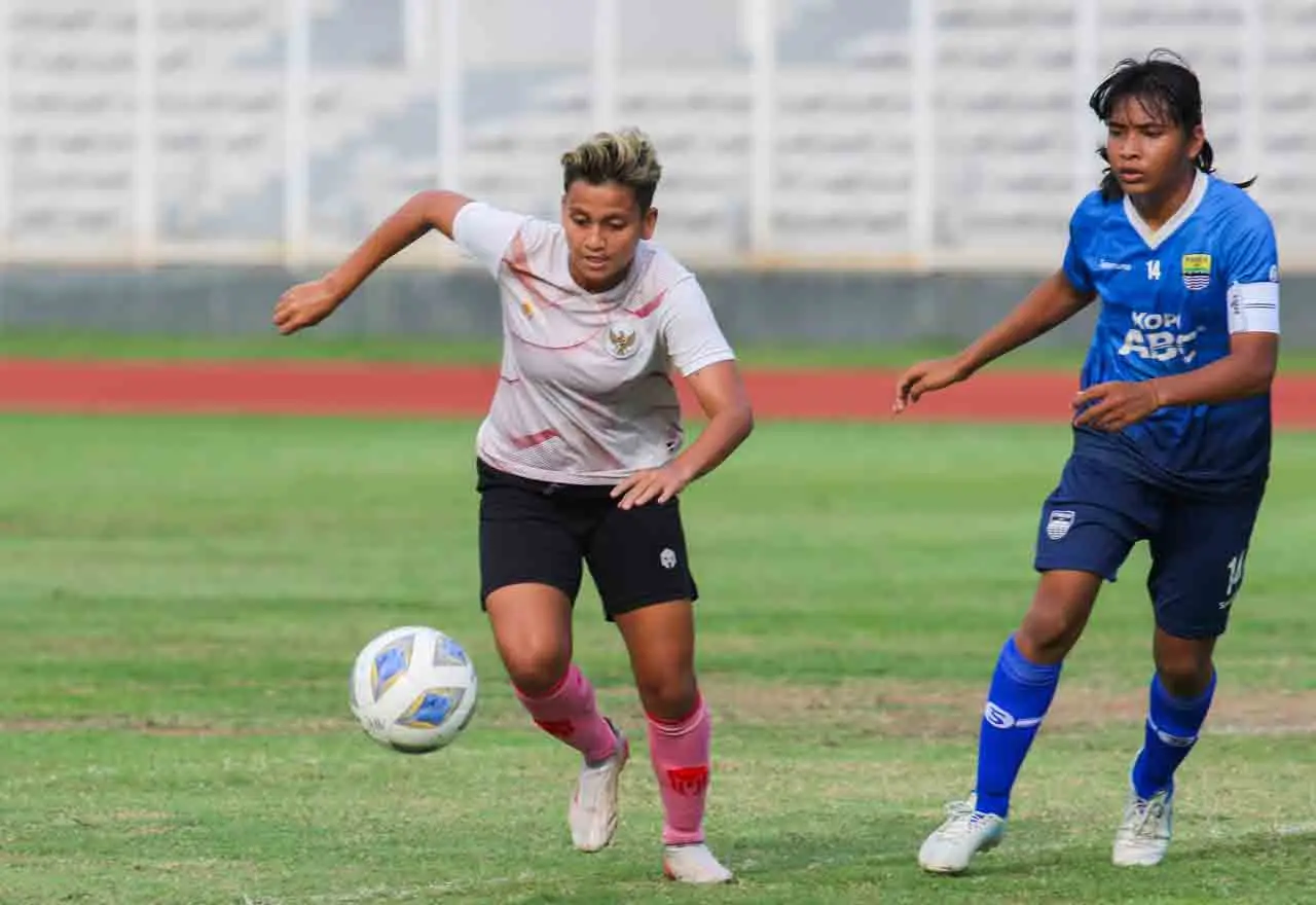 Timnas Putri Indonesia...
