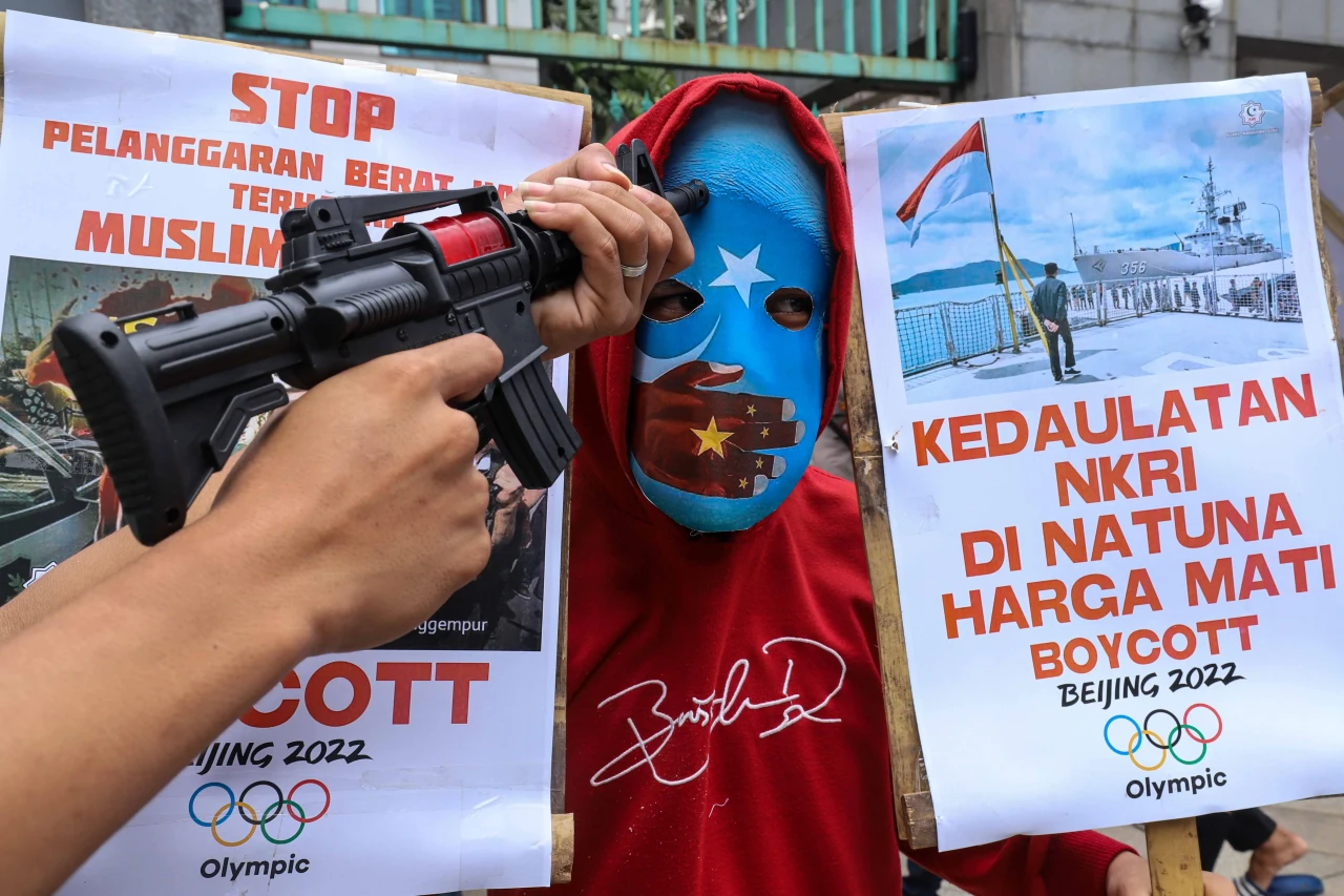Aksi Unjuk Rasa Tuntut...