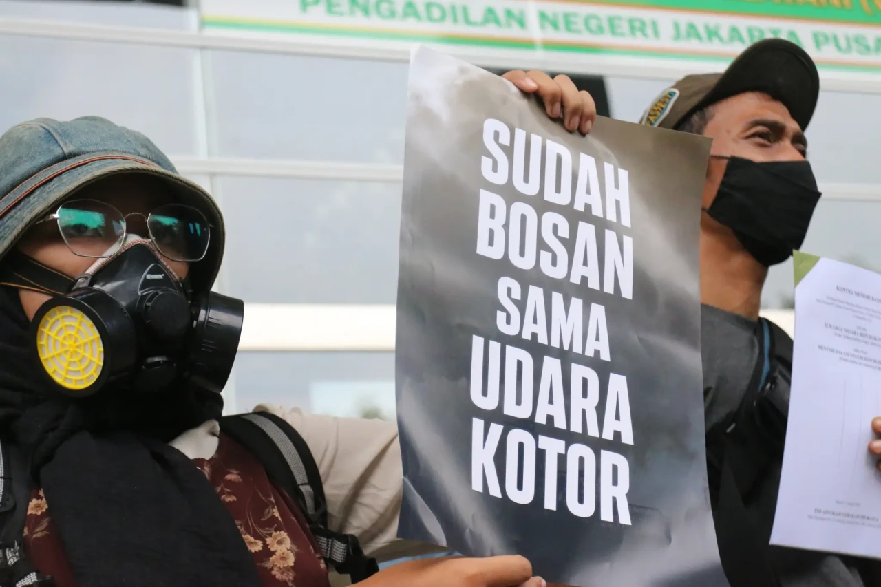 Aksi Kontra Memori Banding...