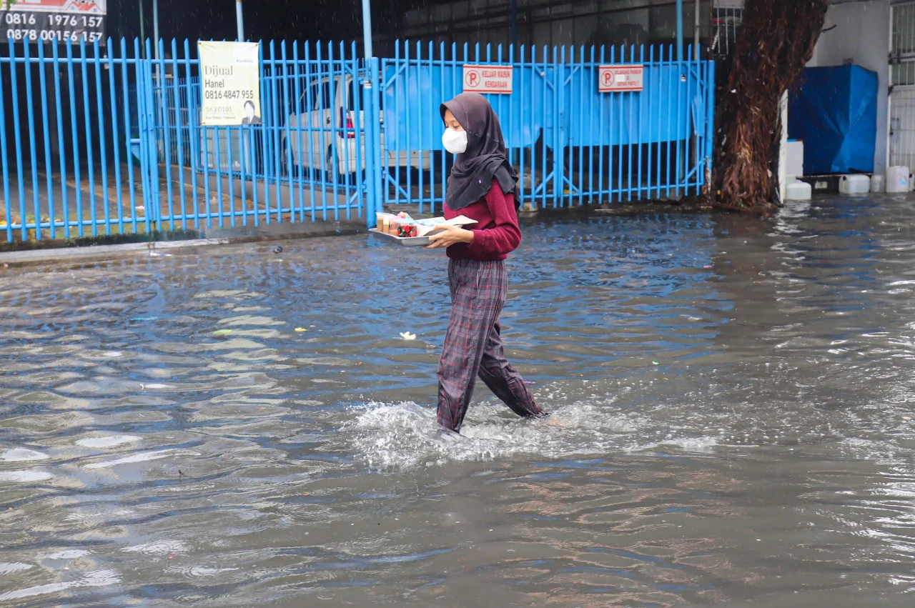 Banjir Jakarta : Ruas...